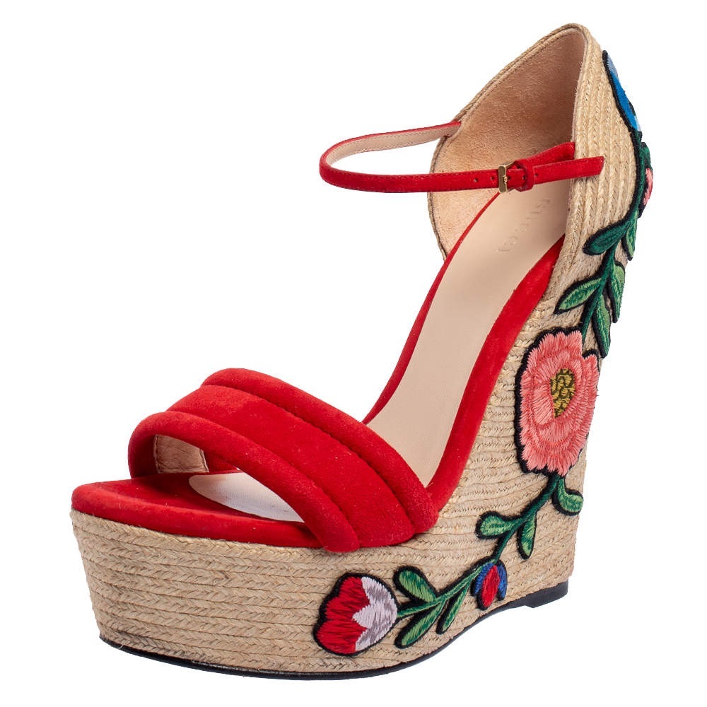 Gucci Wedges,PRICE IS FIRM❌ - Picture 2 of 8